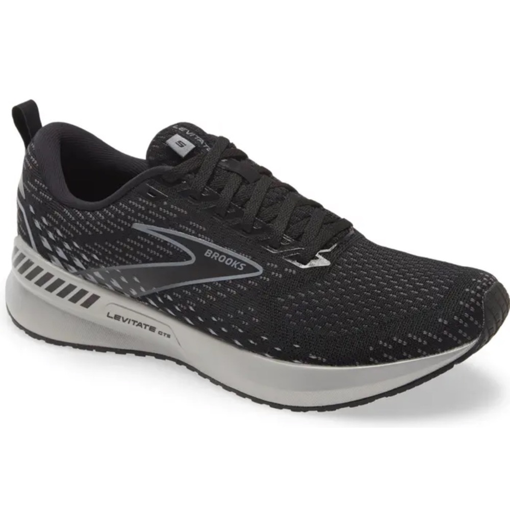 Levitate 5 Running Shoe men’s size  13 gently used 
BROOKS